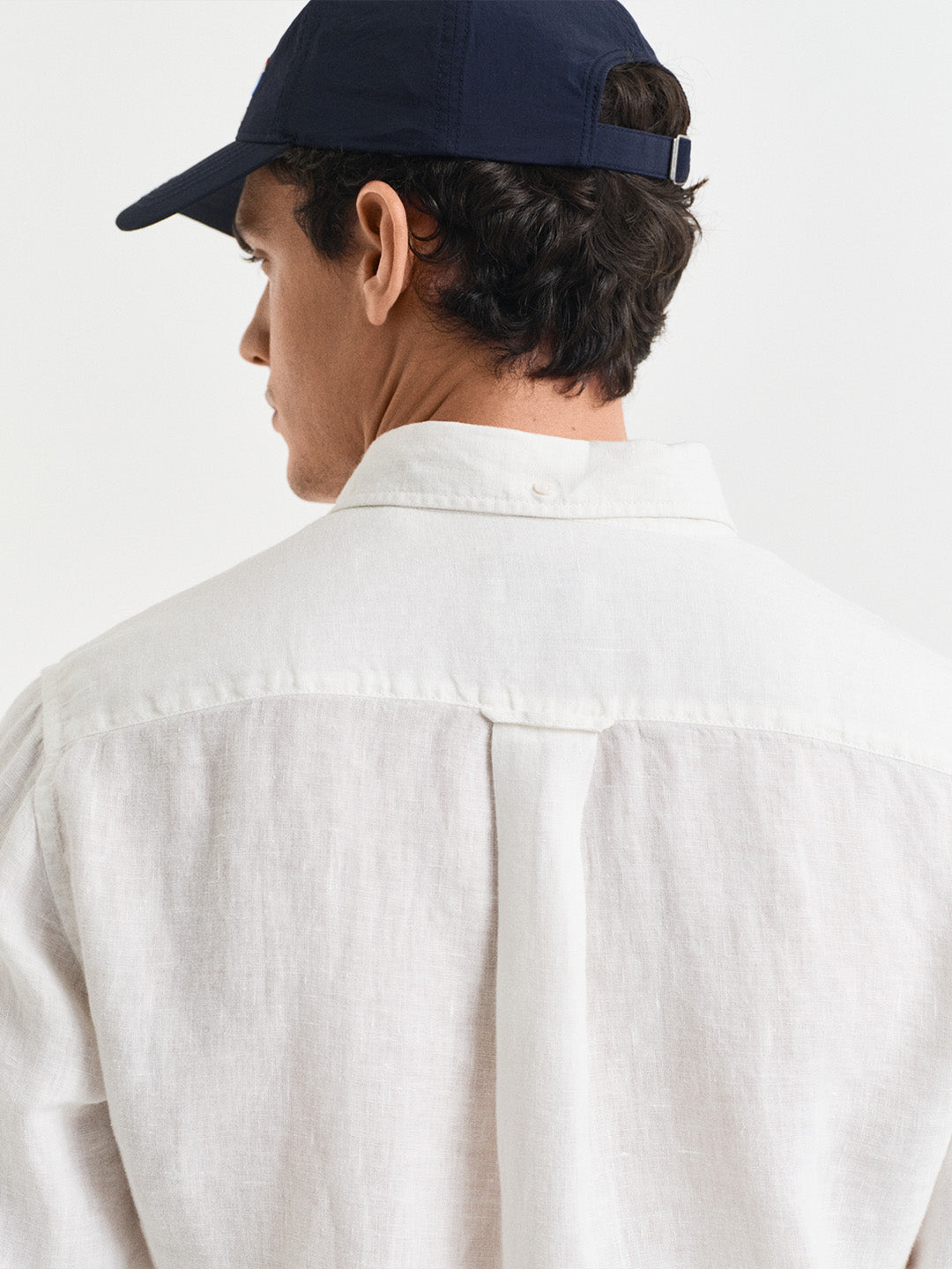 Gant Men White Solid Regular Fit Pure Linen Shirt