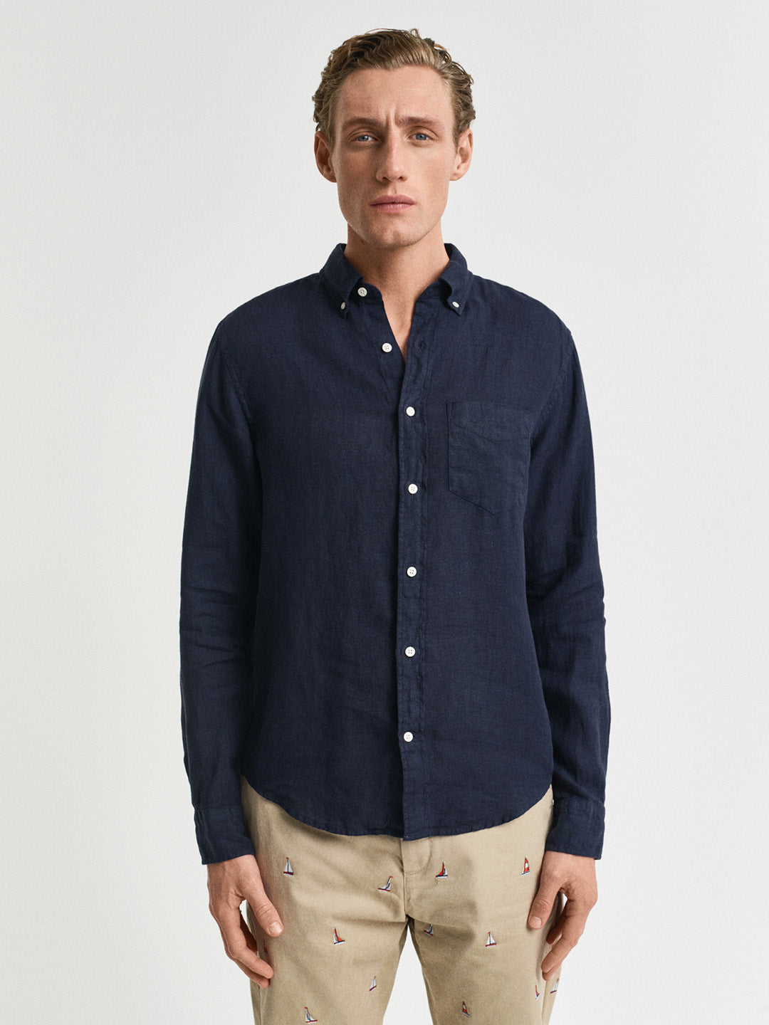 Gant Men Navy Blue Solid Regular Fit Pure Linen Shirt