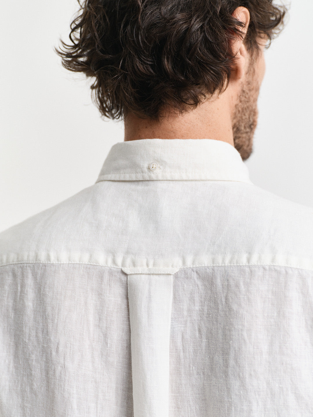 Gant Men White Solid Regular Fit Pure Linen Shirt