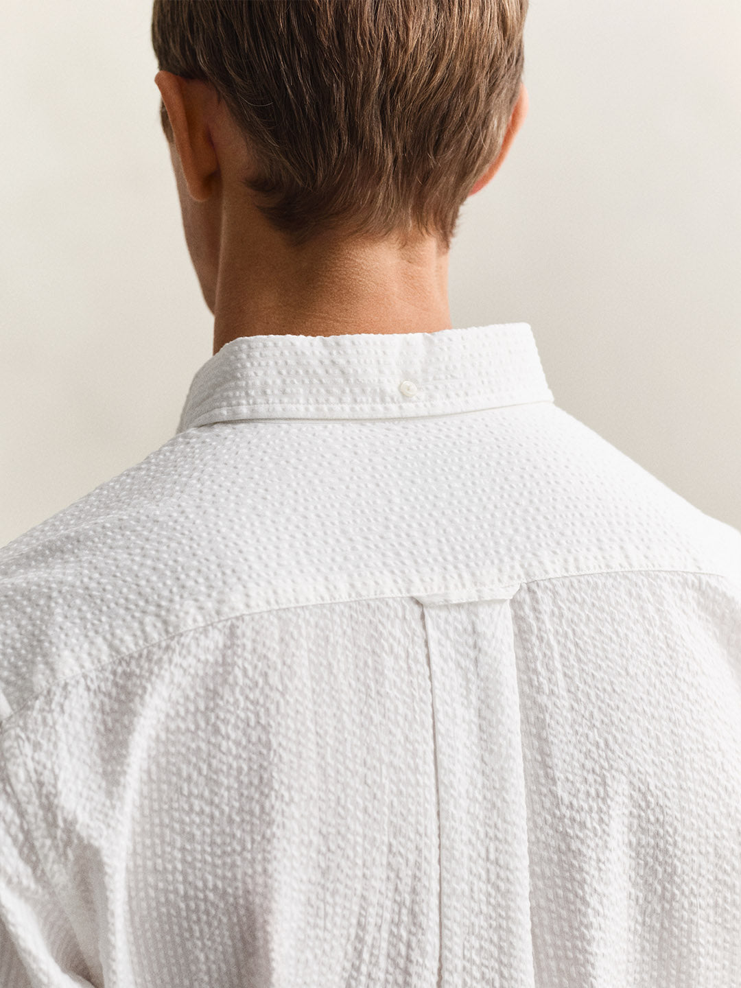 GANT Men White Regular Fit Seersucker Shirt
