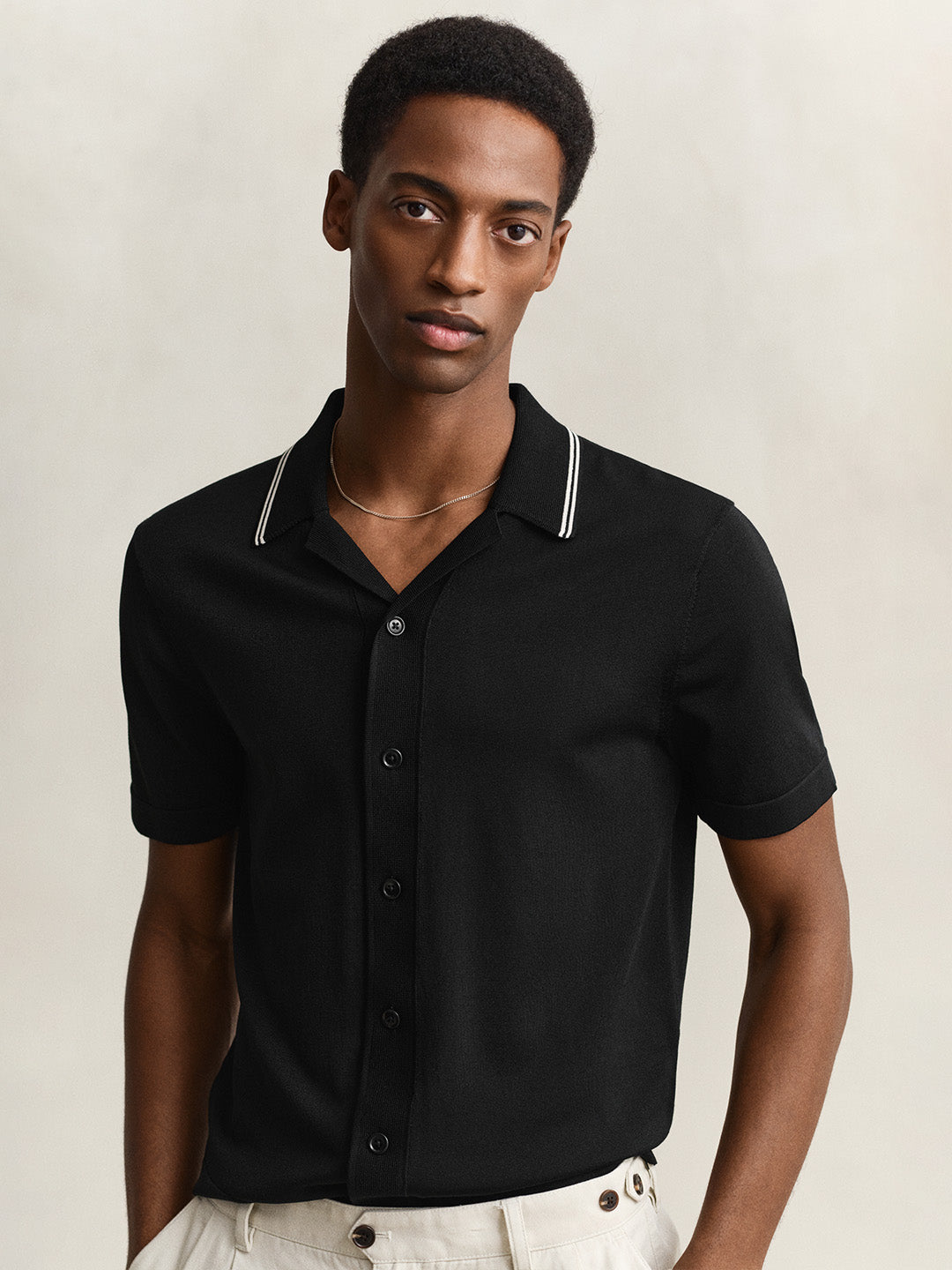 Gant Men Black Solid Regular Fit Polo T-Shirt