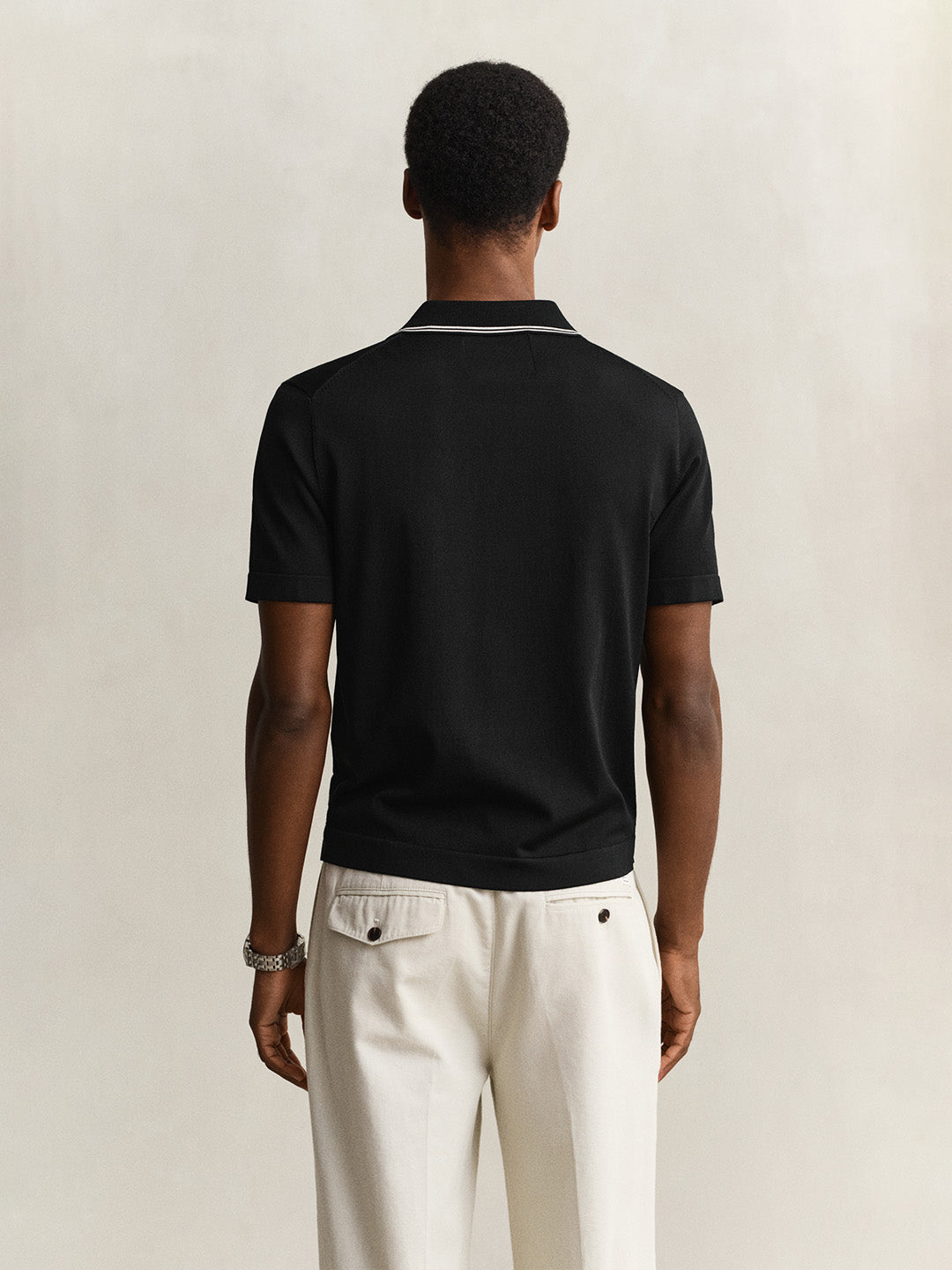 Gant Men Black Solid Regular Fit Polo T-Shirt