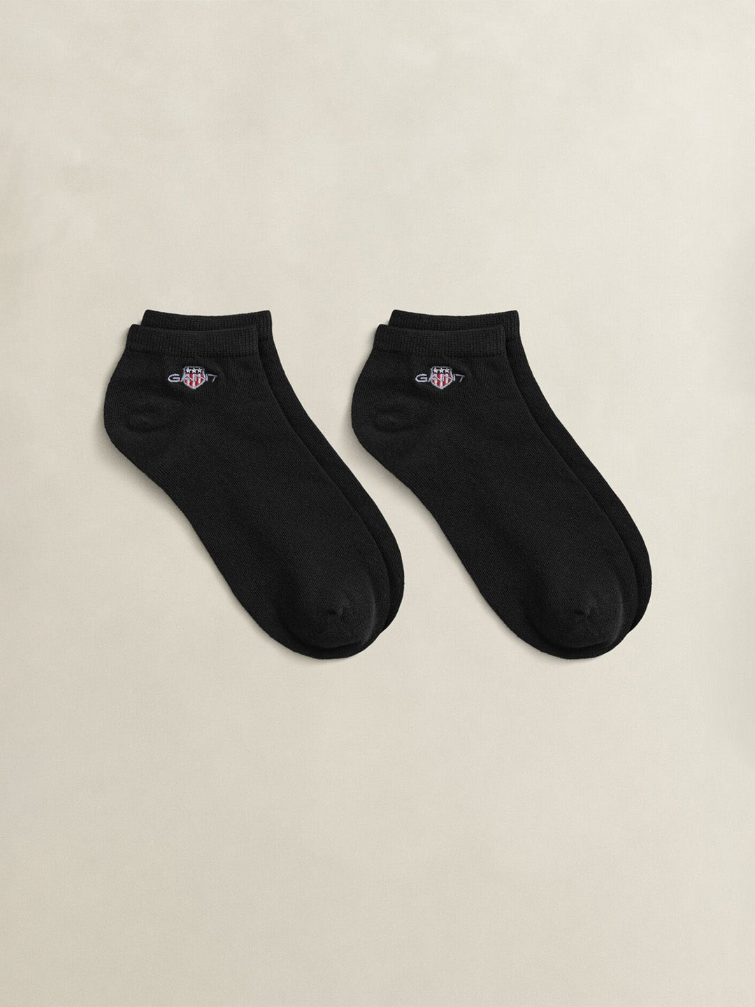 Gant Men Black Solid Shield Ankle Length Socks Pack of 2