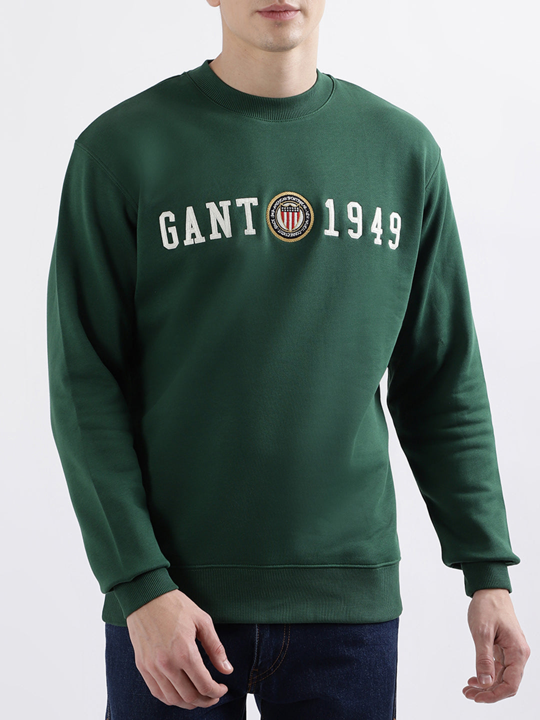 Gant Men Green Solid Full Sleeves Round Neck Sweatshirt