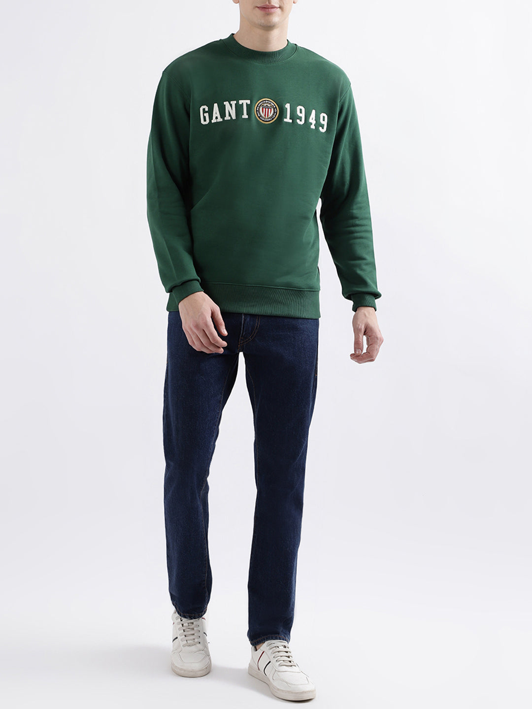 Gant Men Green Solid Full Sleeves Round Neck Sweatshirt