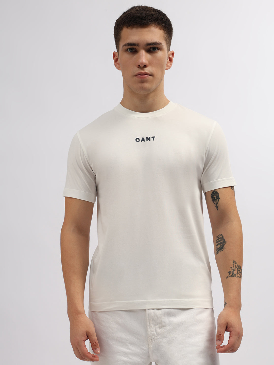 Gant Men White Solid Round Neck Short Sleeves T-Shirt