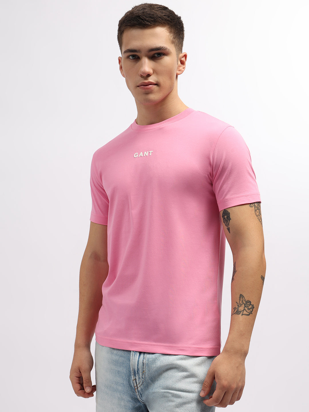 Gant Men Pink Solid Round Neck Short Sleeves T-Shirt