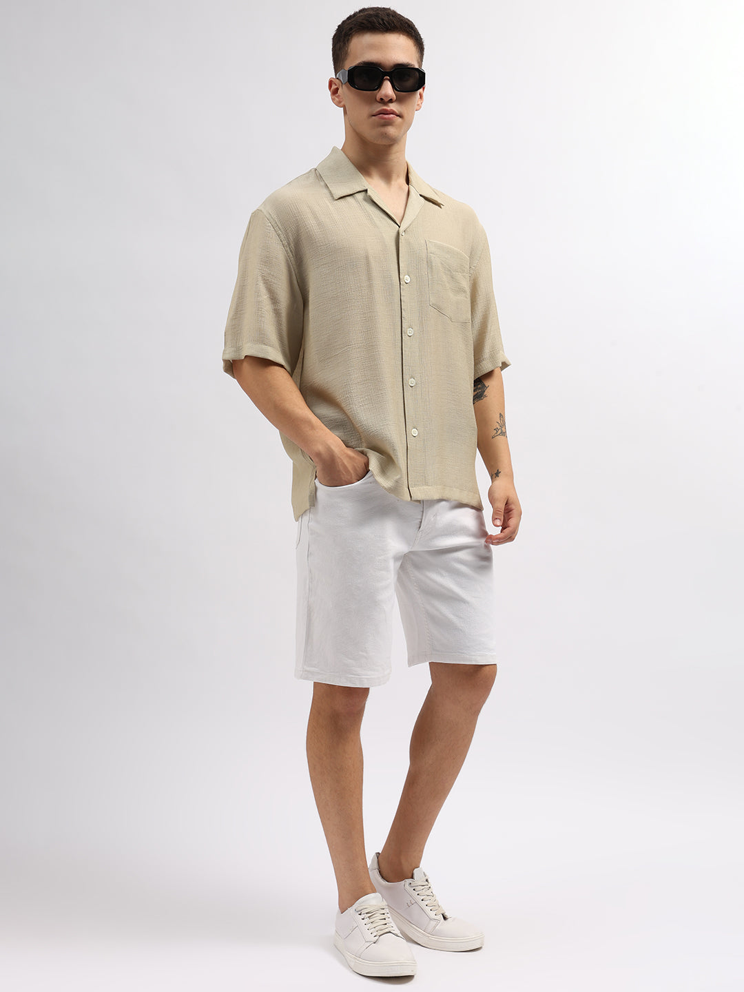 Gant Men Beige Solid Cuban Collar Short Sleeves Shirt