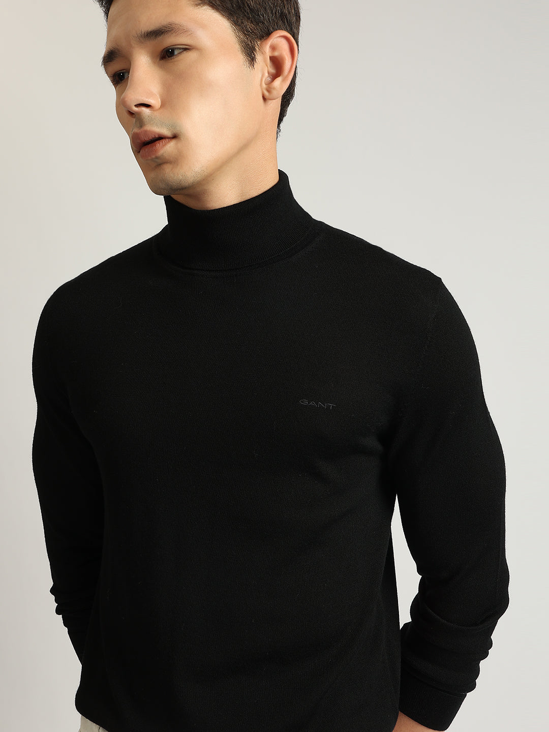 Gant Men Black Solid Turtle Neck Full Sleeves Pullover Style Sweater