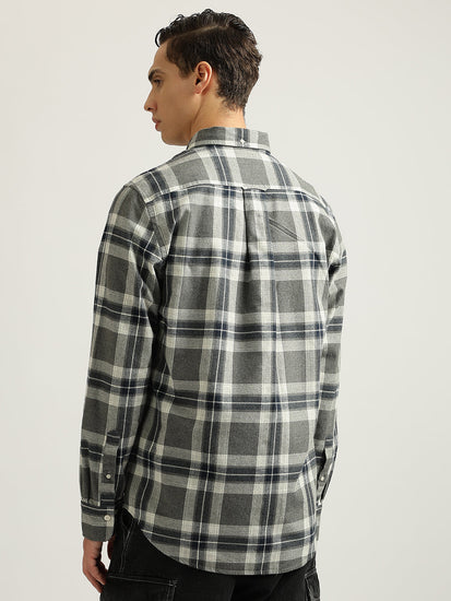 Gant Men Grey Checked Buttoned Down Collar Full Sleeves Shirt