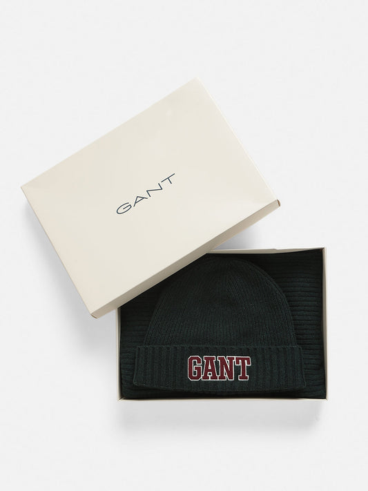 Gant Men Green Solid Scarf with Beanie Cap