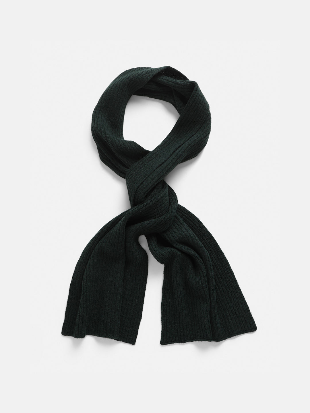 Gant Men Green Solid Scarf with Beanie Cap