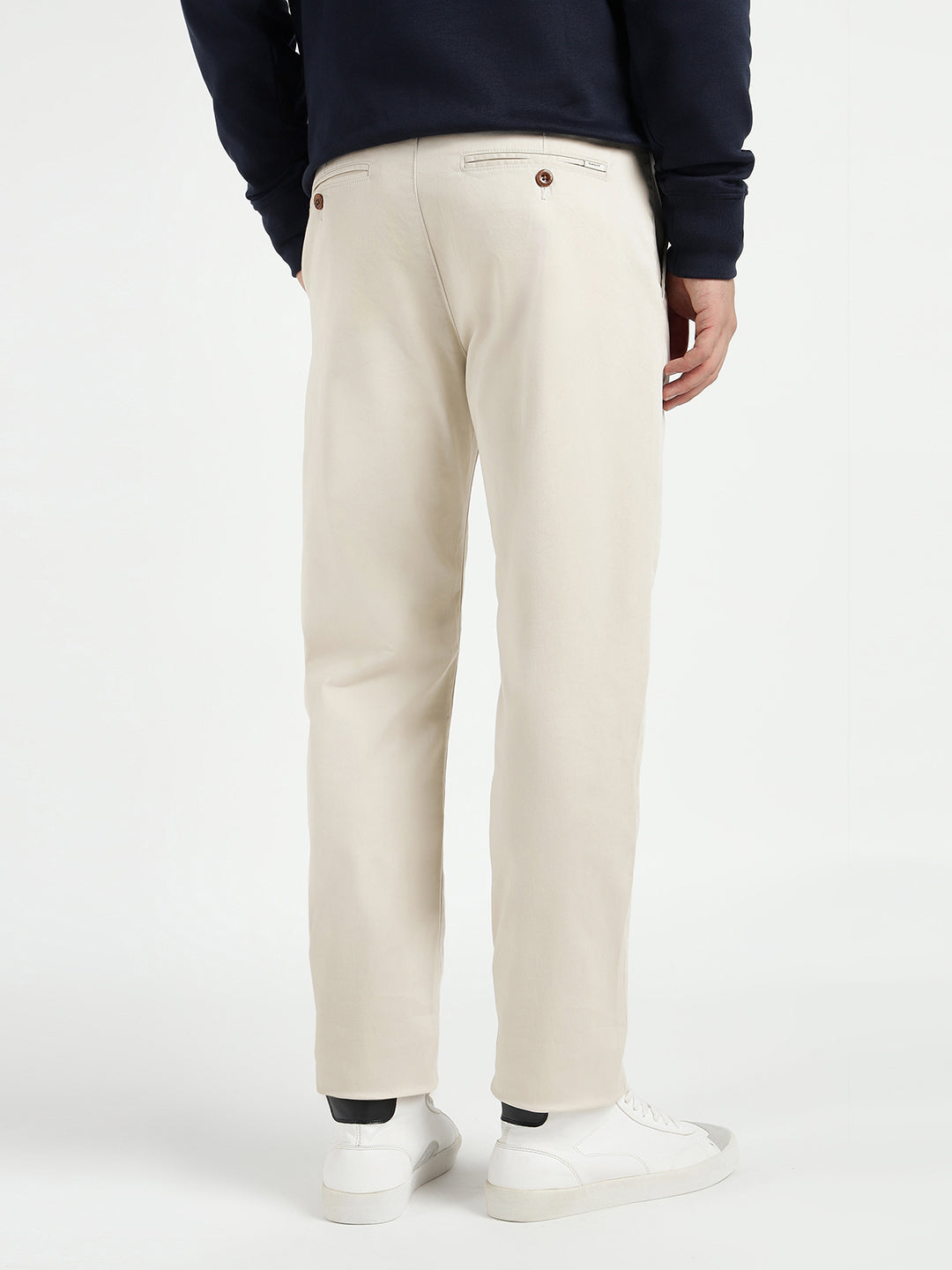 Gant Men Cream Regular Fit Solid Trouser