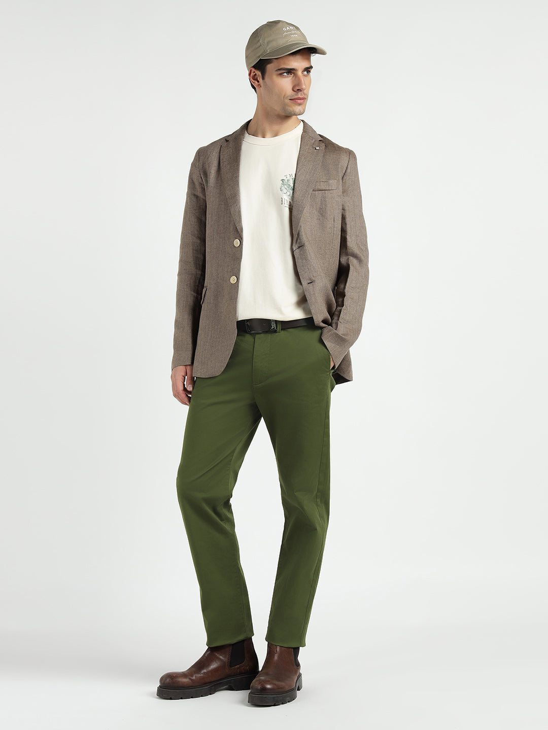 Gant Men Green Regular Fit Solid Trouser