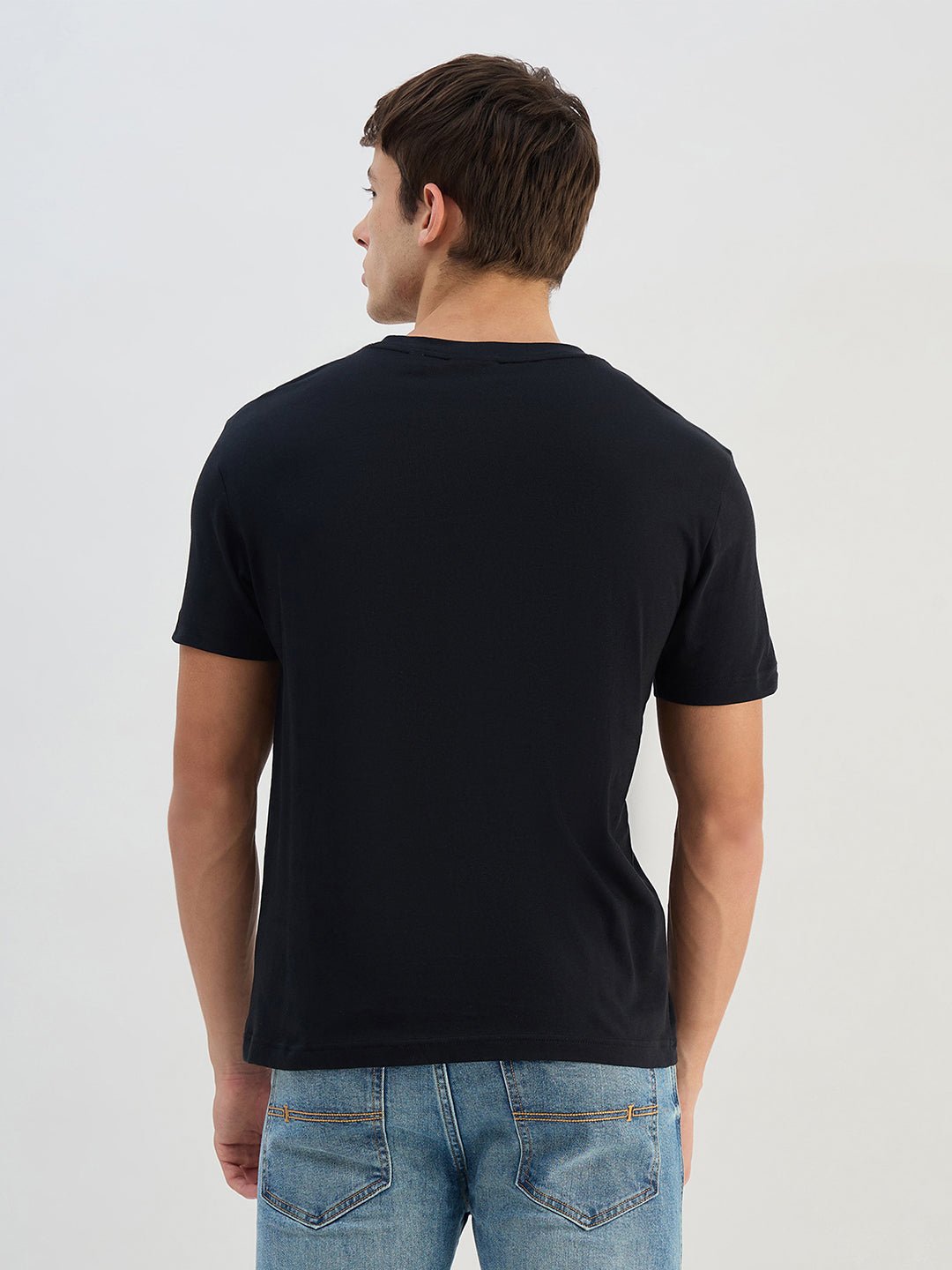 GANT Men Black Logo Crew Neck Regular Fit T-Shirt