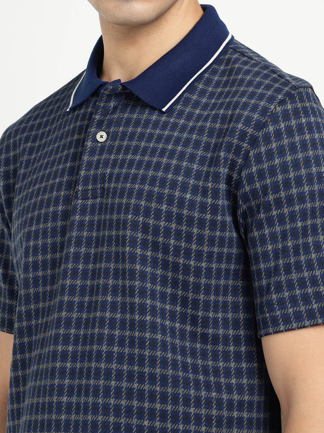 Gant Men Blue Solid Polo Tshirt