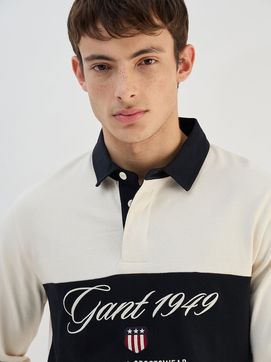Gant Men Off White Solid Pure Cotton Polo Collar T-Shirt