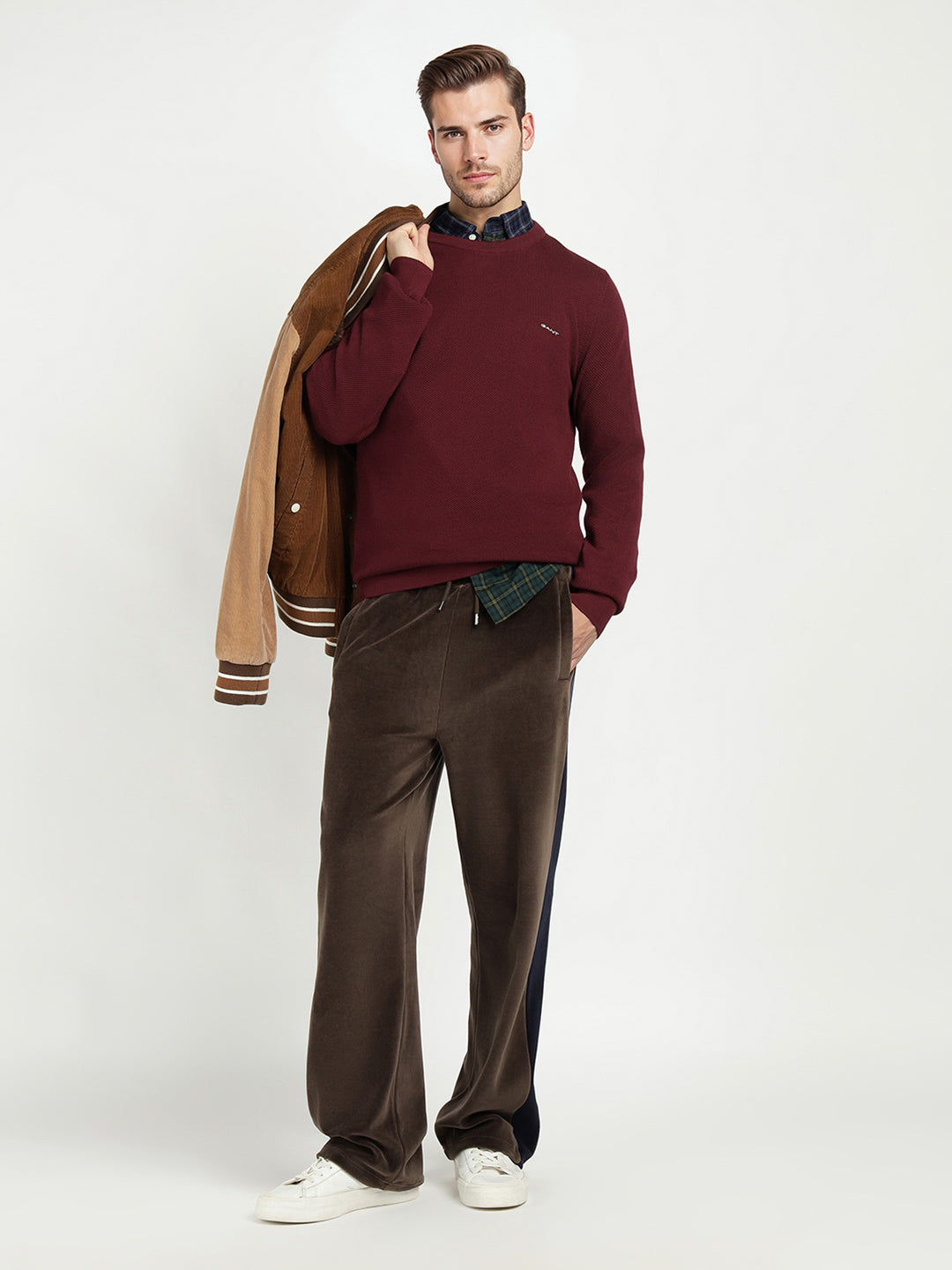 Gant Men Red Solid Crew Neck Sweater