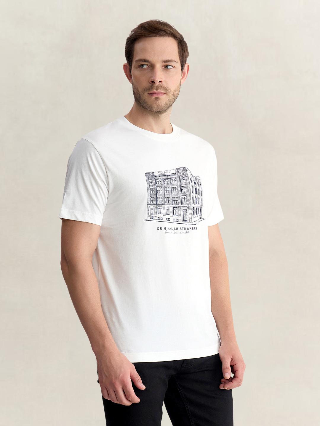 Gant Men White Regular Fit Graphic Pure Cotton Tshirt