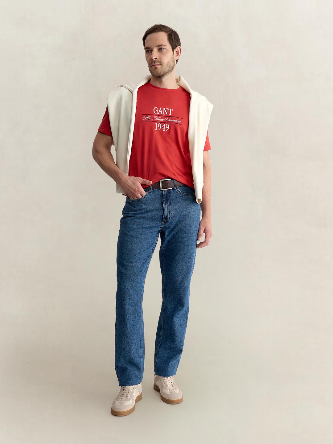 Gant Men Red Regular Fit Graphic Pure Cotton Tshirt