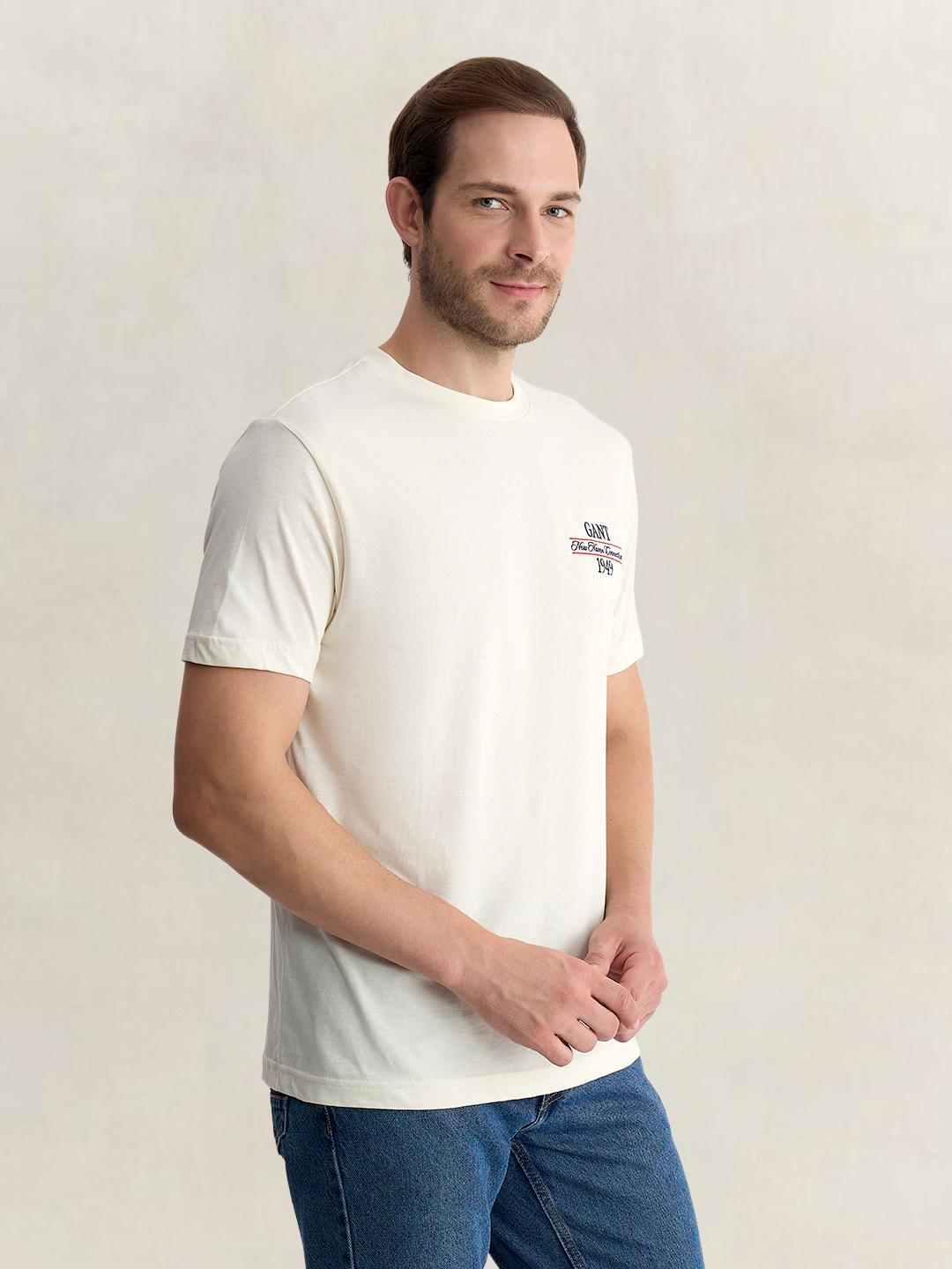 Gant Men Off White Regular Fit Solid Pure Cotton Tshirt