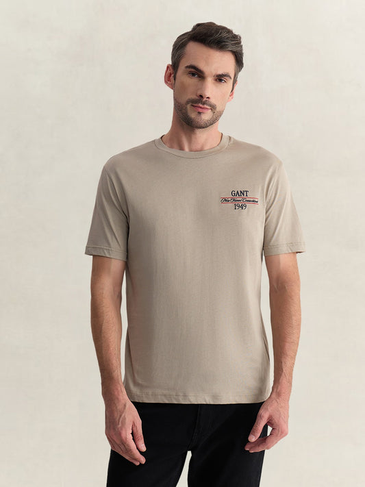 Gant Men Beige Regular Fit Solid Pure Cotton Tshirt