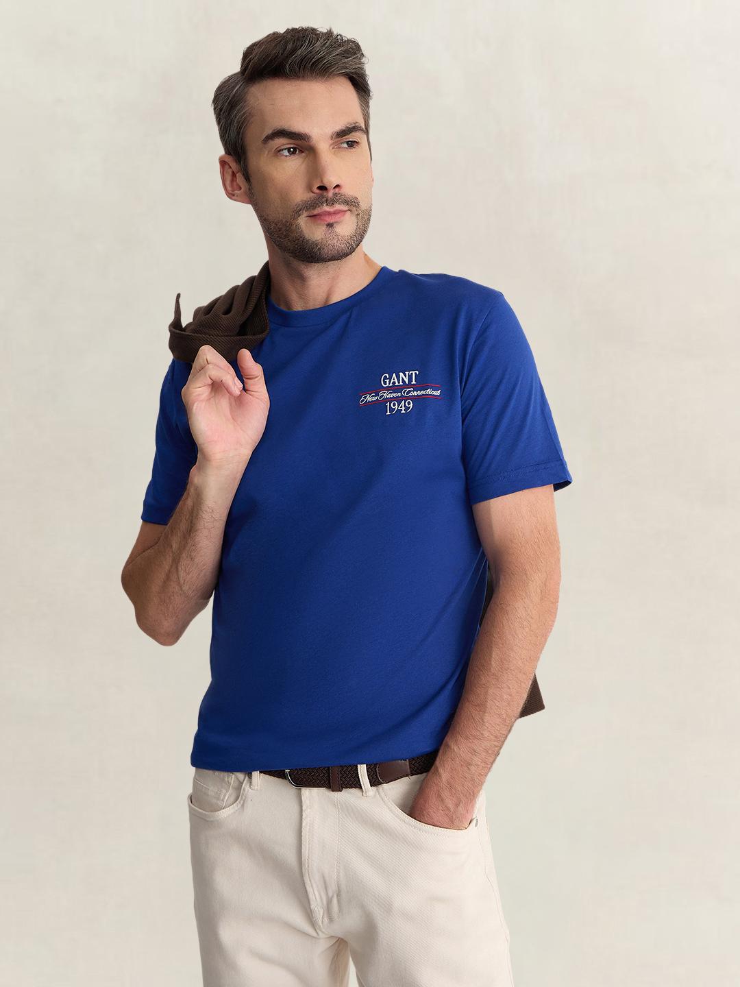 Gant Men Blue Regular Fit Solid Pure Cotton Tshirt