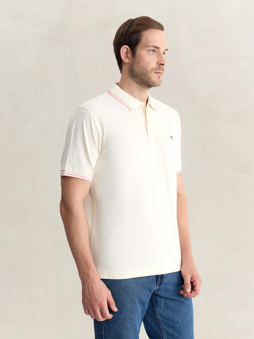 Gant Men Off White Regular Fit Solid Pure Cotton Polo Tshirt