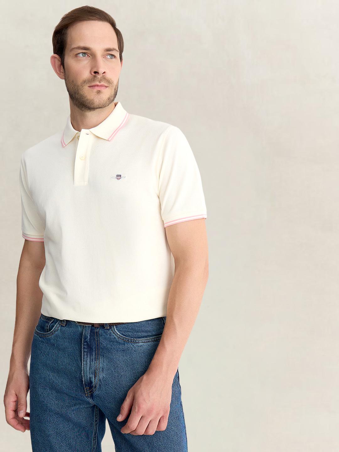 Gant Men Off White Regular Fit Solid Pure Cotton Polo Tshirt