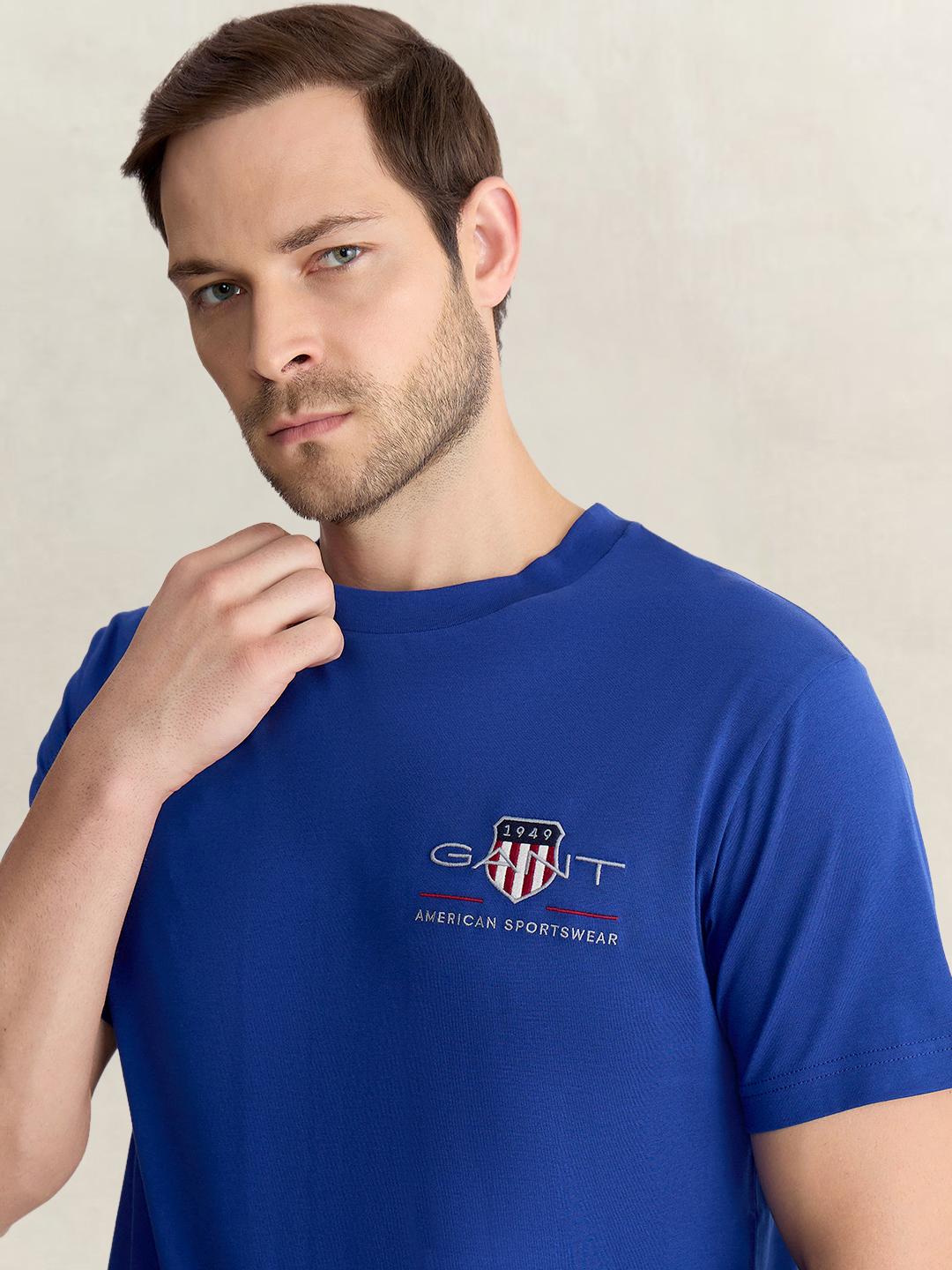 Gant Men Blue Regular Fit Solid Pure Cotton Tshirt