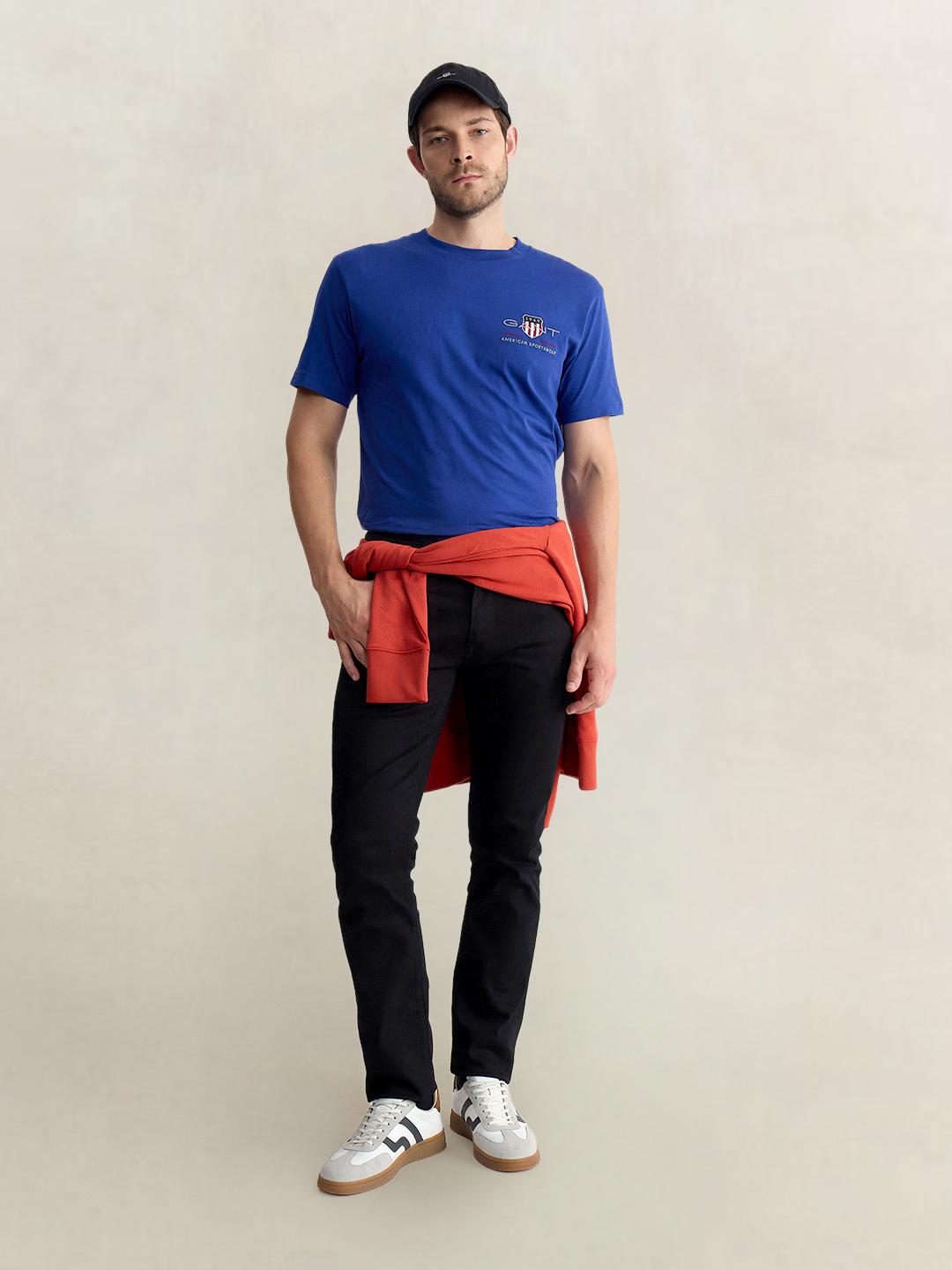 Gant Men Blue Regular Fit Solid Pure Cotton Tshirt