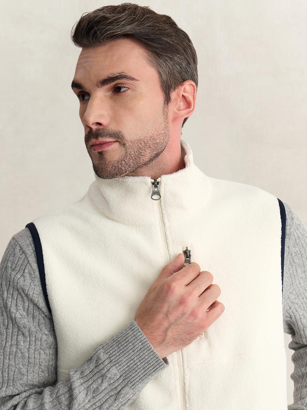 Gant Men Cream Regular Fit Solid Vest
