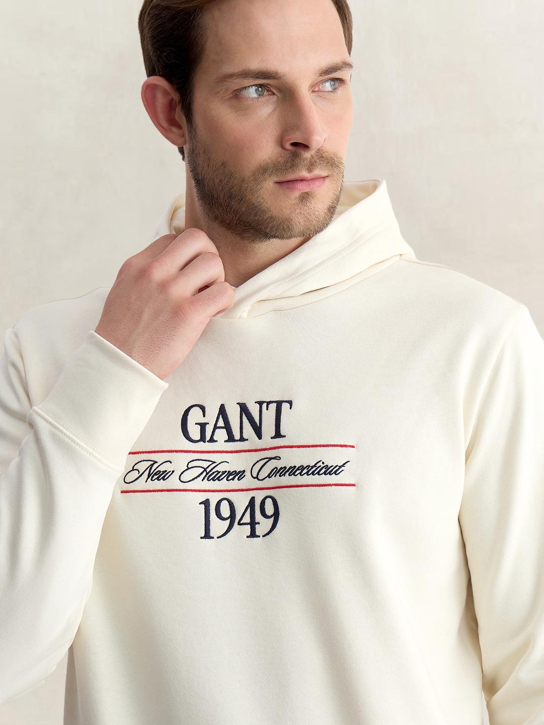 Gant Men Cream Regular Fit Graphic Cotton Blend Hoodie