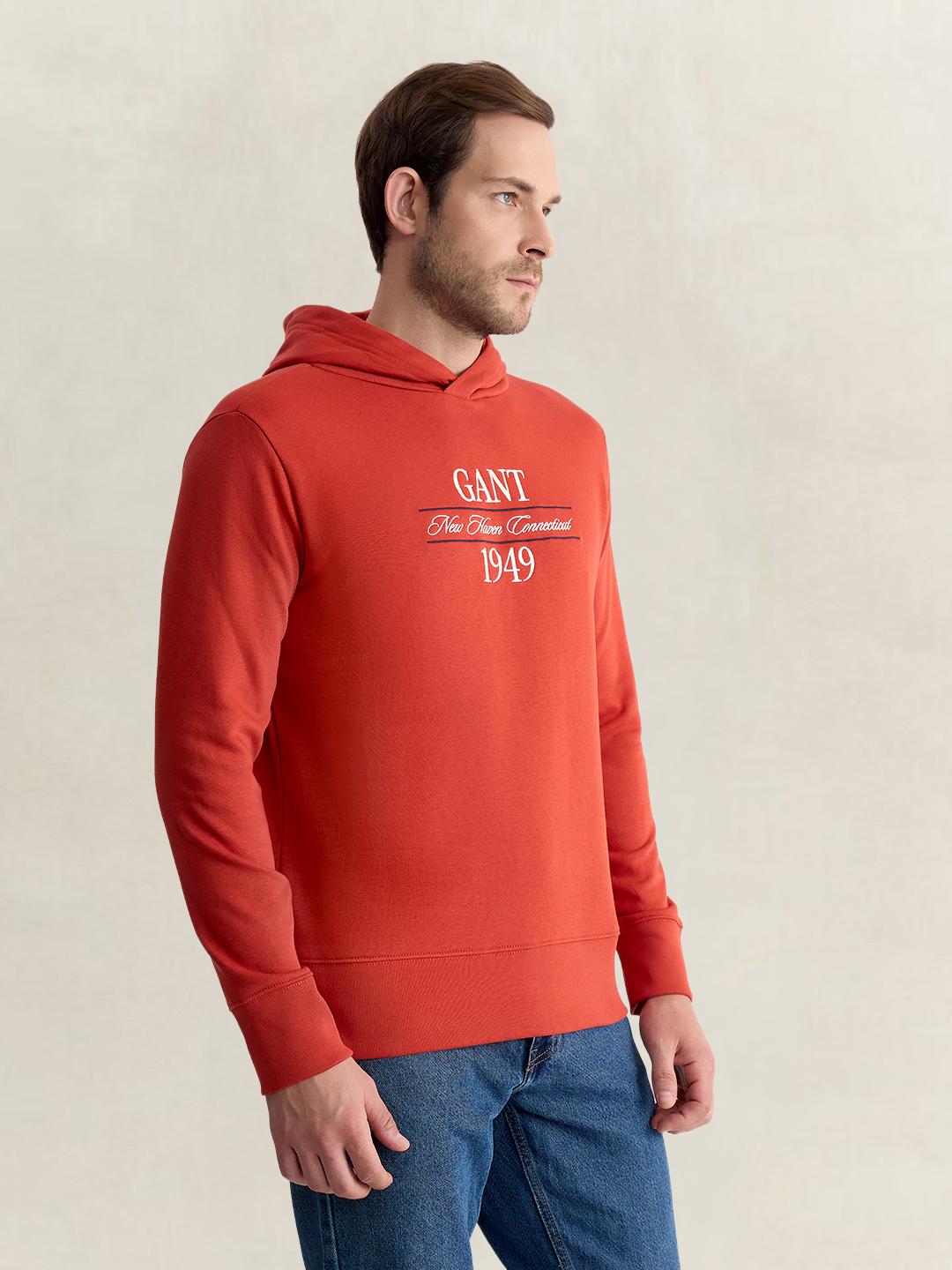 Gant Men Red Regular Fit Graphic Cotton Blend Hoodie