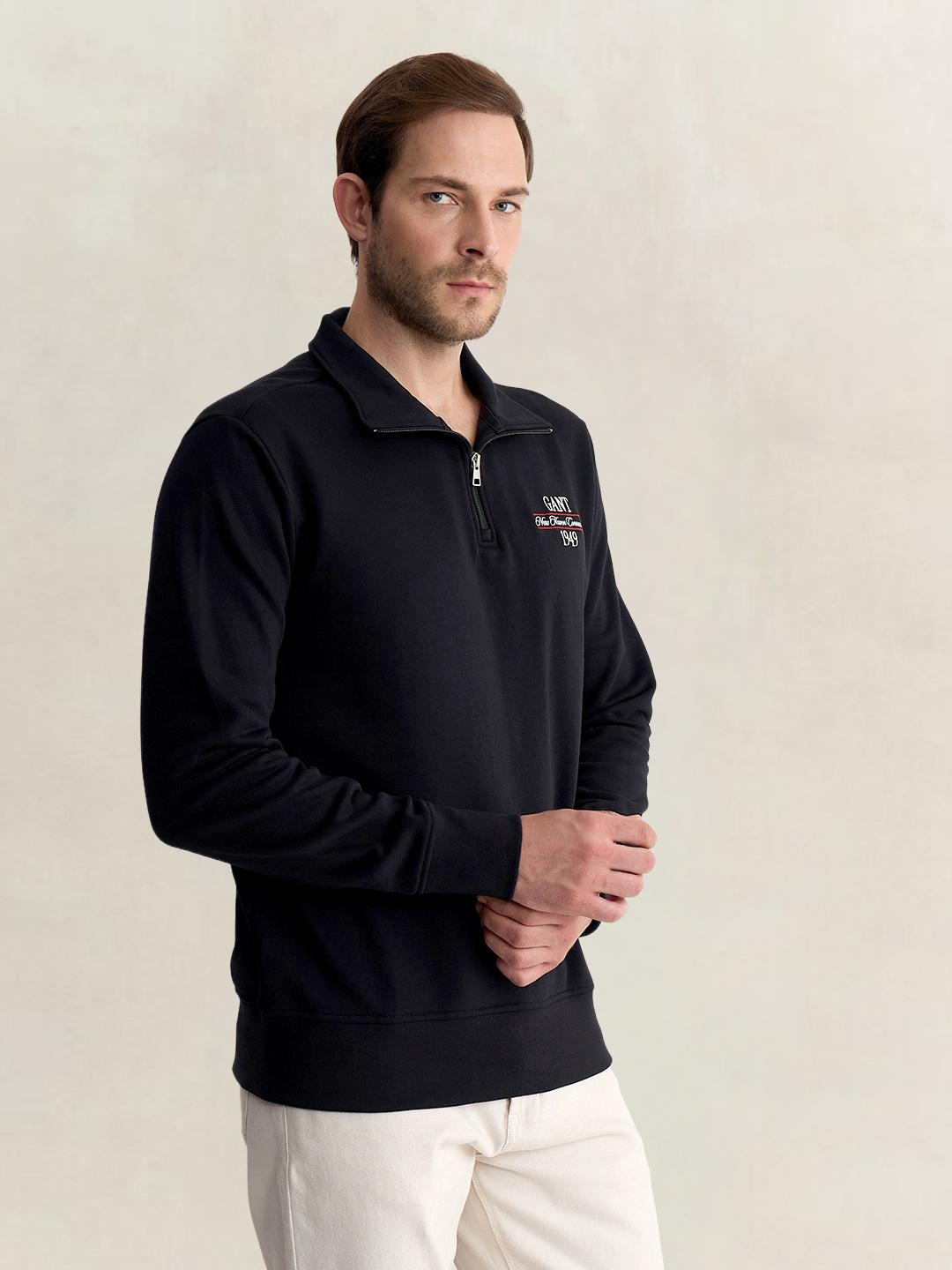 Gant Men Black Regular Fit Solid Cotton Blend Sweatshirt
