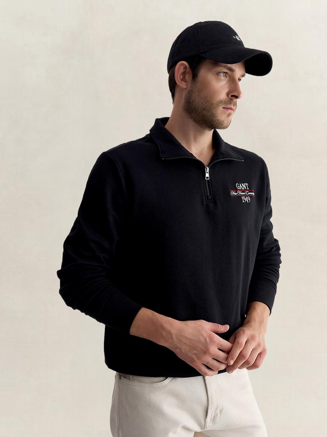Gant Men Black Regular Fit Solid Cotton Blend Sweatshirt