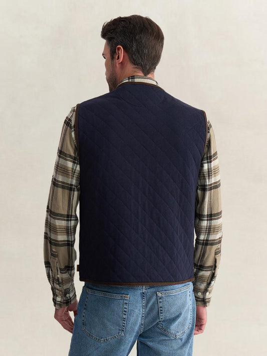 Gant Men Blue Regular Fit Quilted Cotton Blend Vest