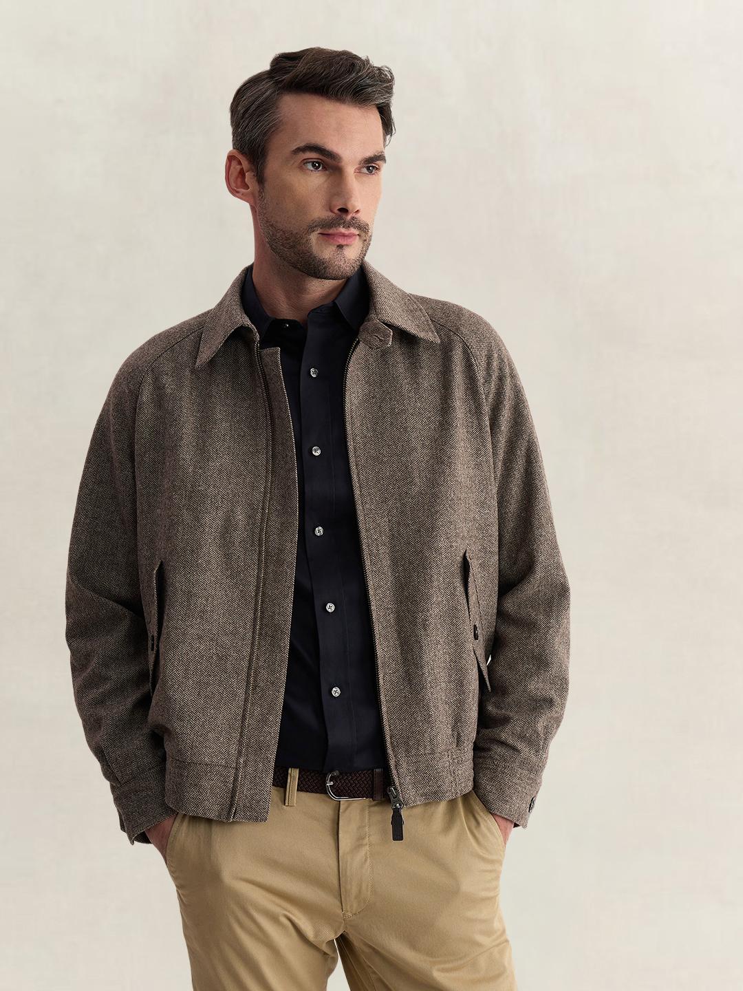Gant Men Black Slim Fit Solid Sateen Shirt