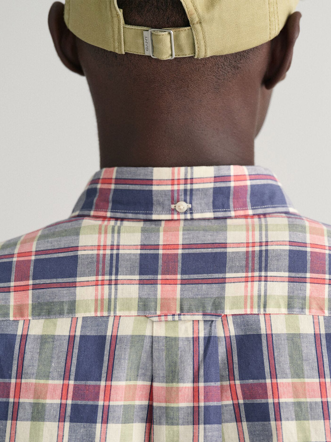 GANT Men Blue Checked Regular Fit Cotton Linen Shirt