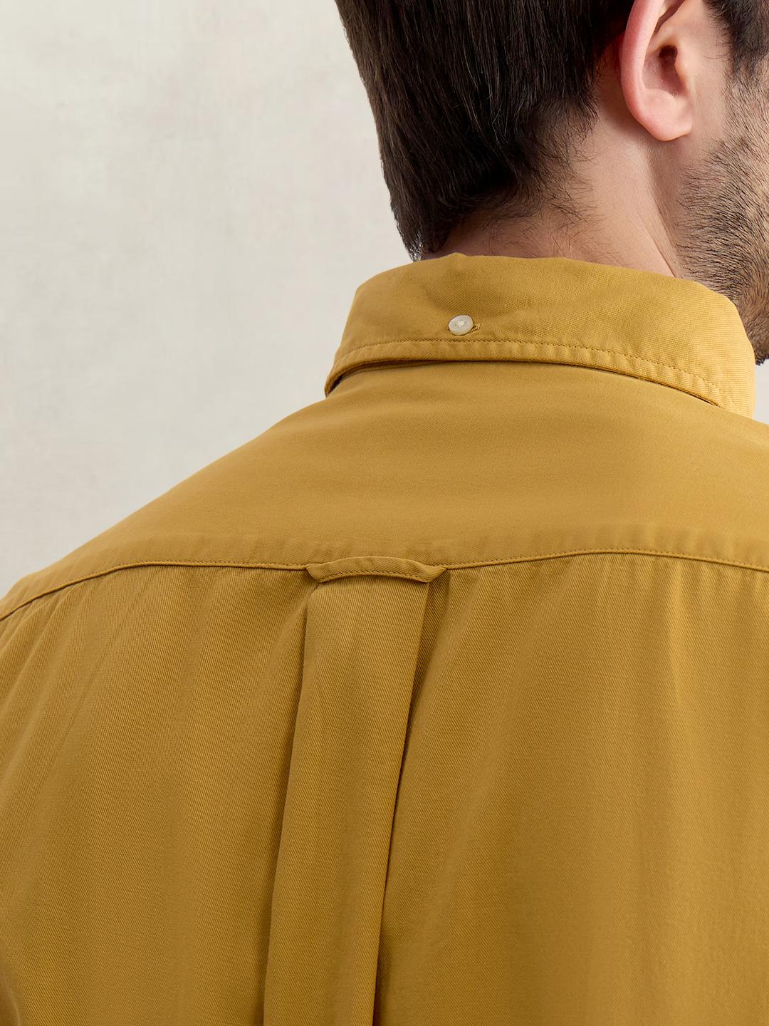 Gant Men Yellow Regular Fit Solid Pure Cotton Shirt