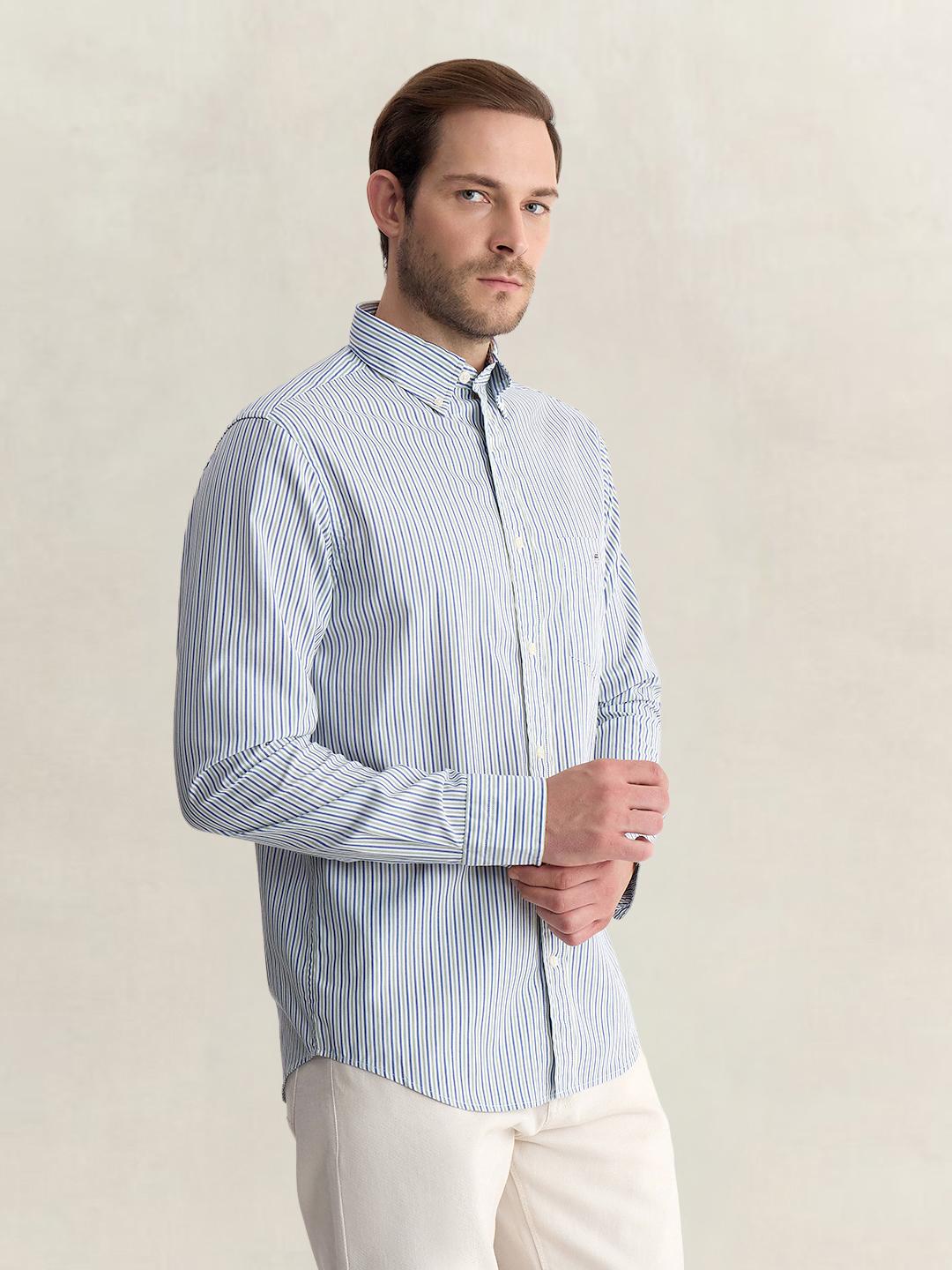 Gant Men Light Blue Regular Fit Striped Poplin Shirt