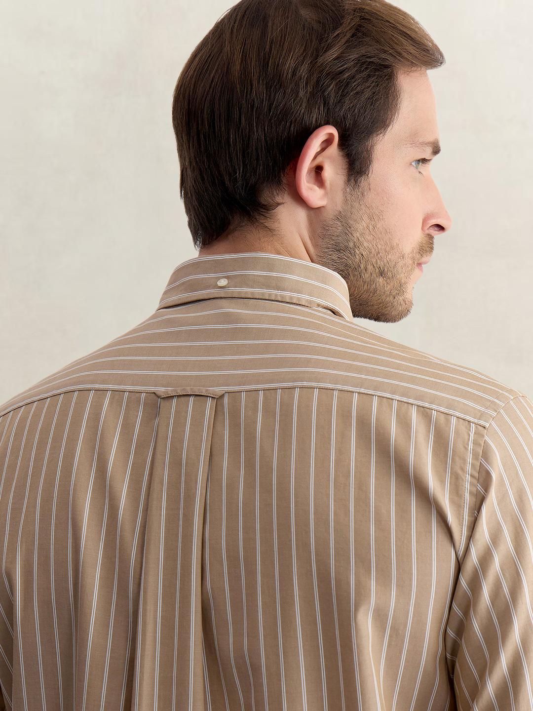 Gant Men Beige Regular Fit Striped Poplin Shirt