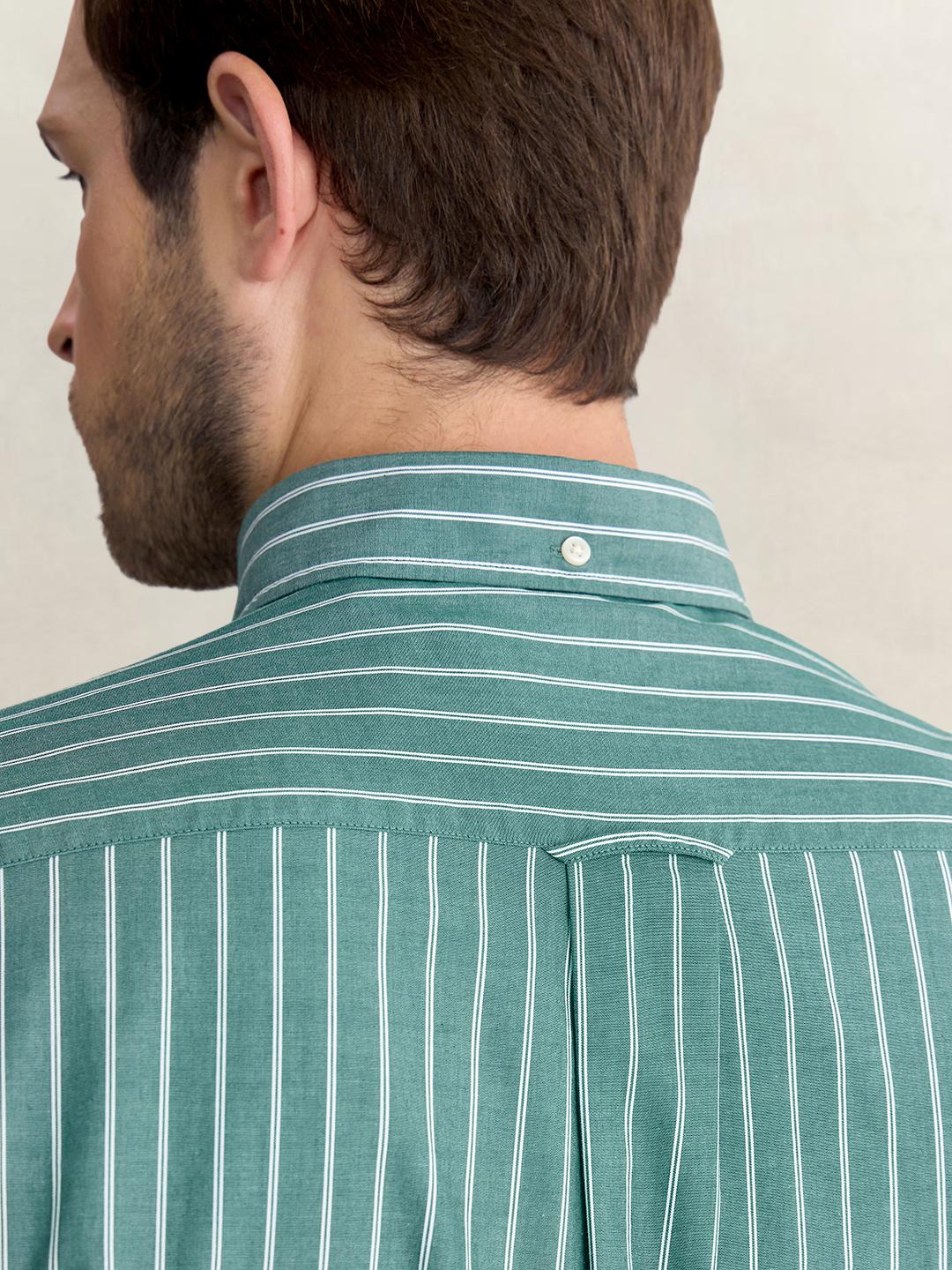 Gant Men Green Regular Fit Striped Poplin Shirt