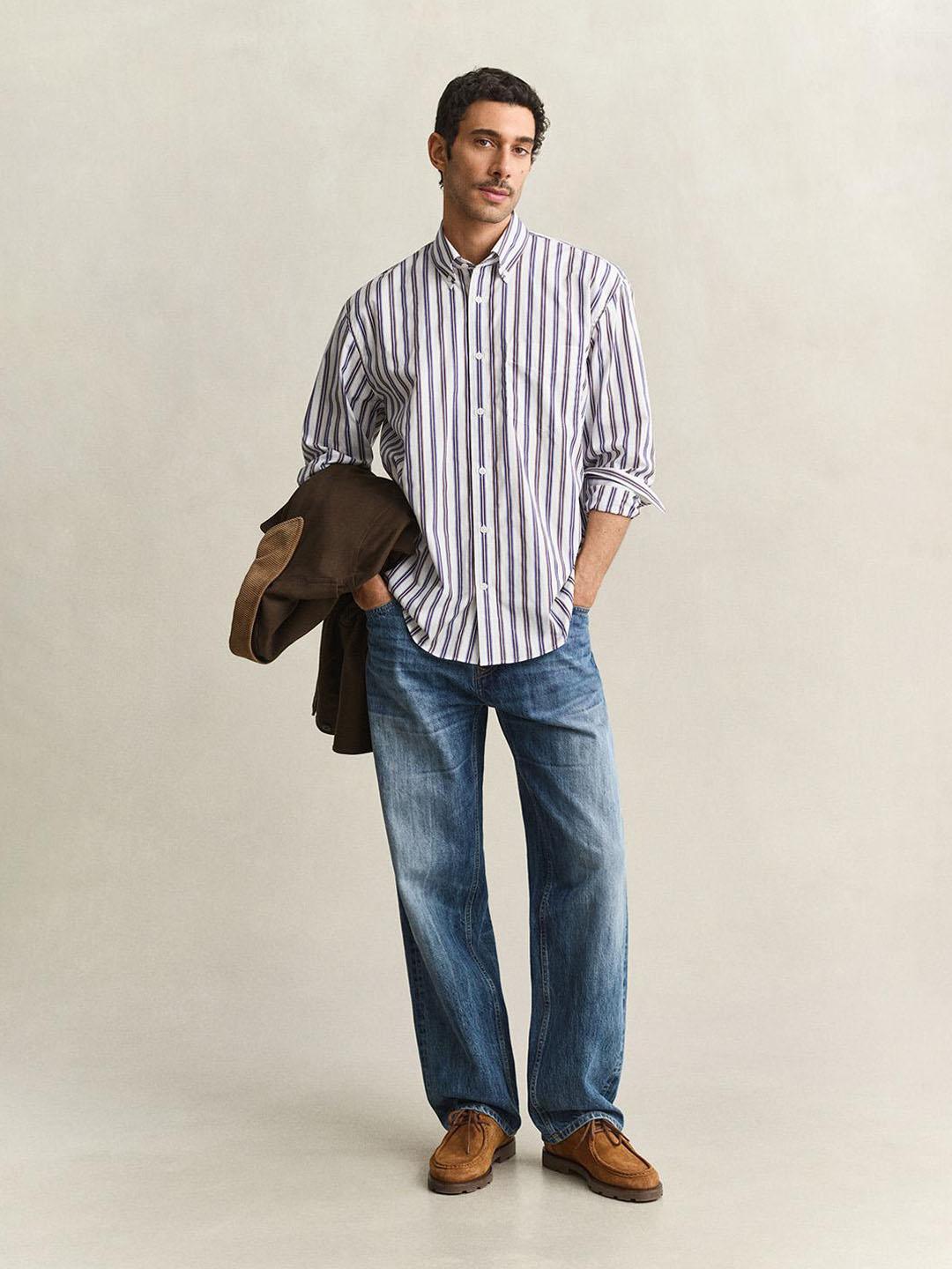 Gant Men White Striped Relaxed Fit Poplin Shirt
