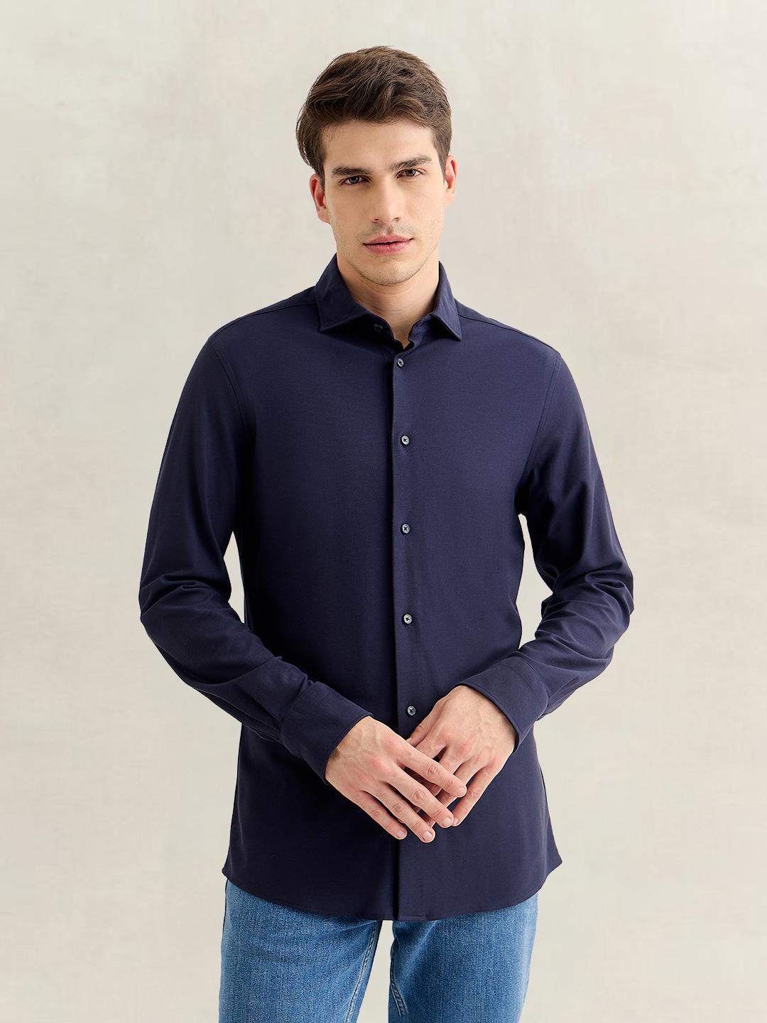 Gant Men Navy Blue Slim Fit Solid Shirt