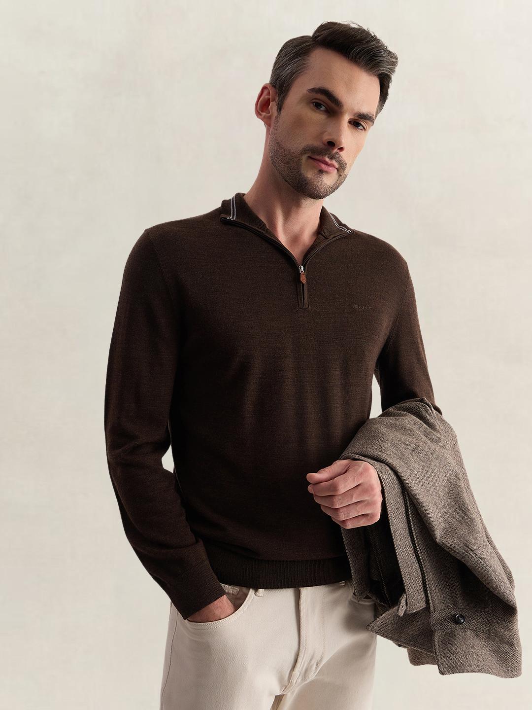Gant Men Brown Regular Fit Solid Merinowool Sweater
