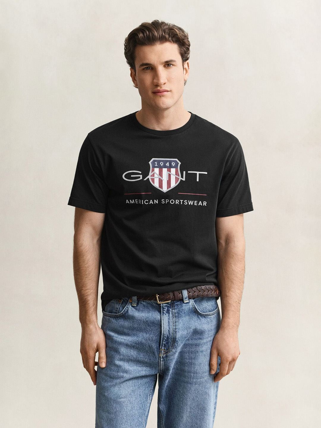 Gant Men Black Solid Regular Fit Pure Cotton T-Shirt