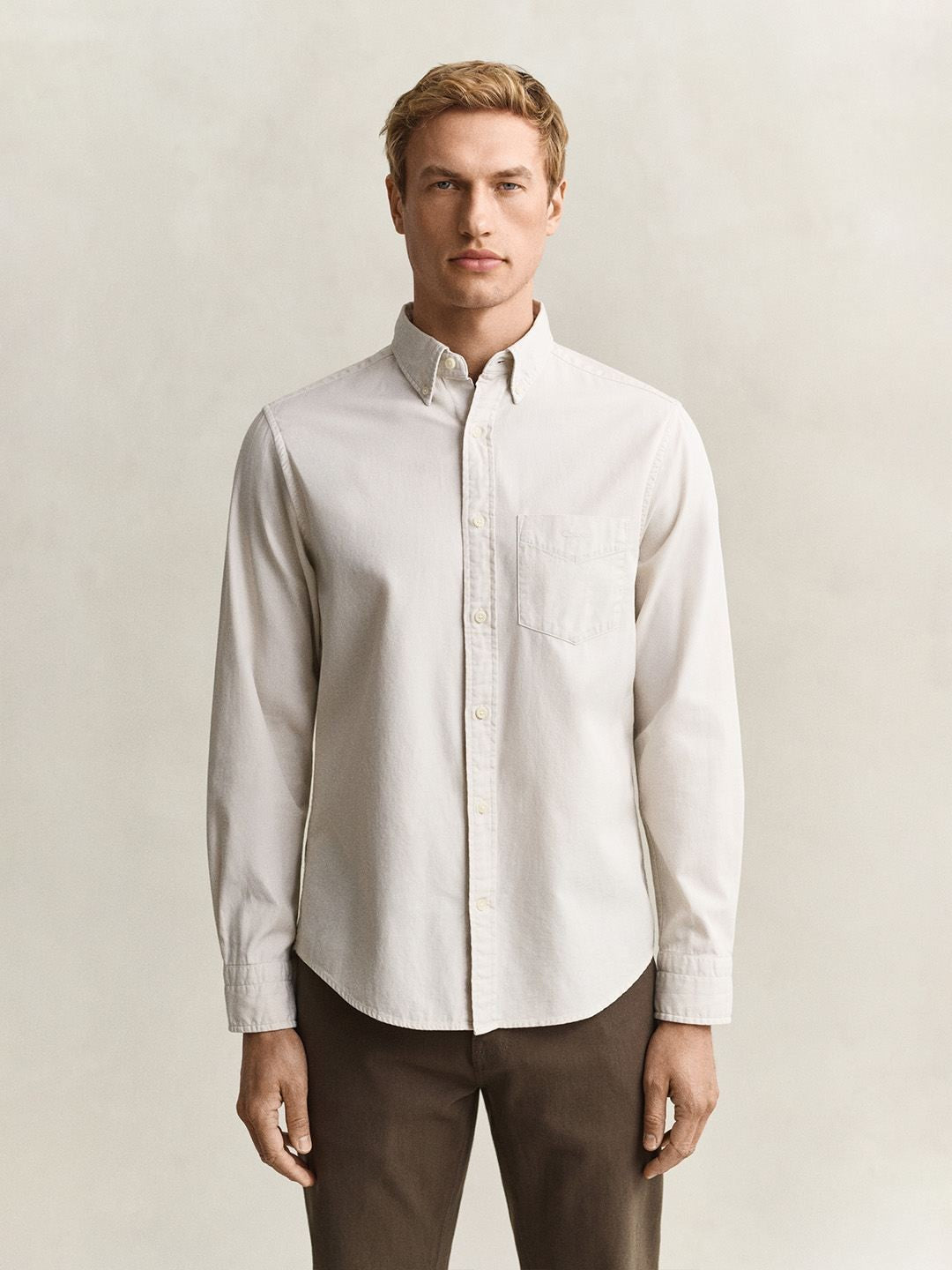 Gant Men Beige Solid Regular Fit Pure Cotton Shirt
