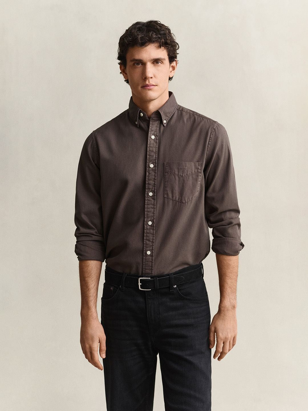 Gant Men Dark Brown Solid Regular Fit Pure Cotton Shirt