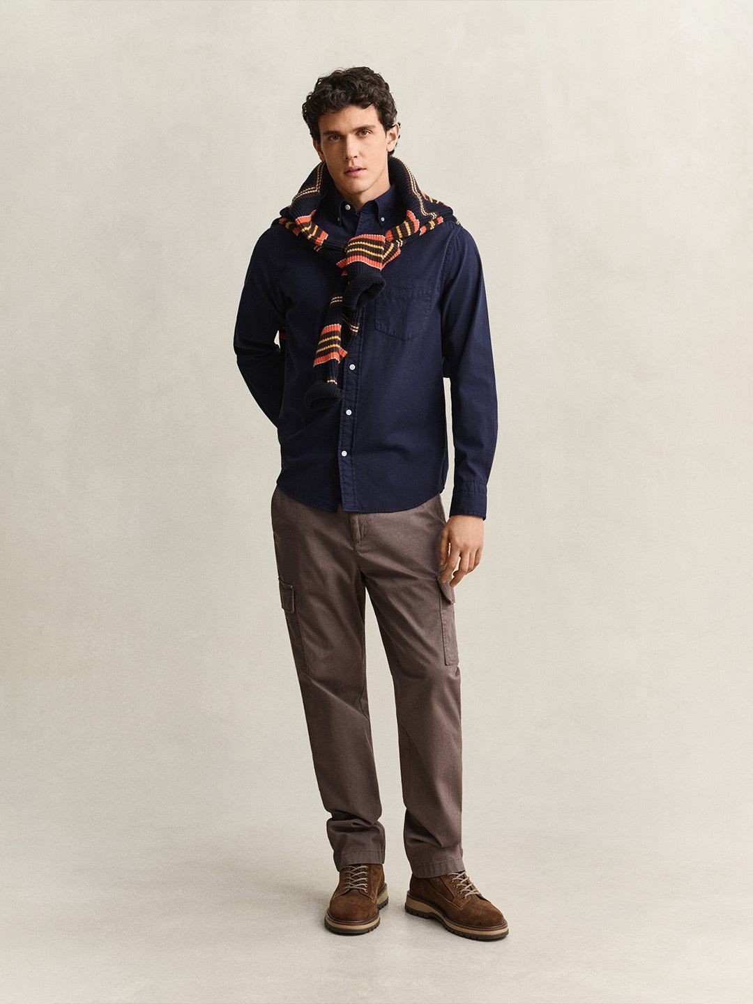 Gant Men Navy Blue Solid Regular Fit Pure Cotton Shirt